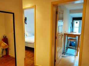 Be 1 of Us Central Lisbon Bairro Alto Santa Catarina