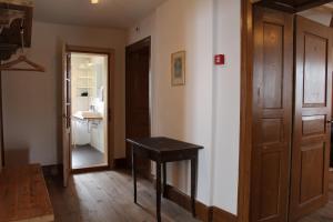 Two-Bedroom Apartment room in Hotel Wynegg