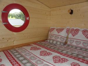 Campings Provence Roulottes : photos des chambres