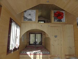 Campings Provence Roulottes : photos des chambres