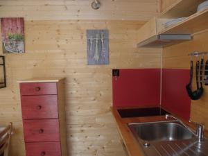 Campings Provence Roulottes : photos des chambres