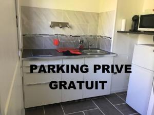 Appartements Studio Richelieu 1 et son parking prive : Studio - Non remboursable