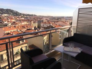 Appartements CANNES SERGENT GAZAN : photos des chambres