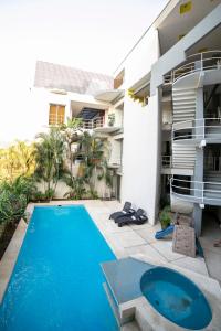 Hotel RS Suites - 3hvězdičkové hotely ve městě Tuxtla Gutiérrez