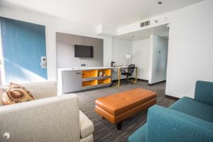 Standard King Suite room in Vanllee Hotel
