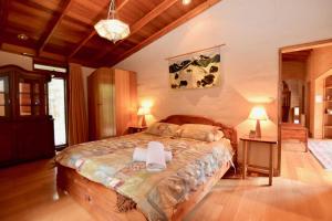 Amaroo Mountaintop Villa