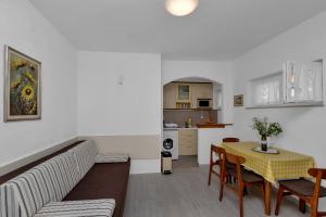 Apartment Letica