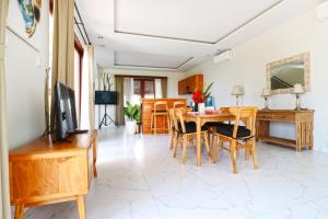 The Ocean Views Luxury Villas & Apartment