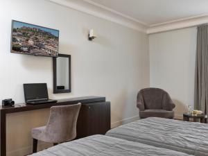 Acropolis Hill Hotel
