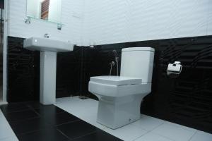 Mamas Palace Hiriketiya