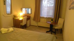Standard Double or Twin Room room in Bennetts Restaurant und Hotel