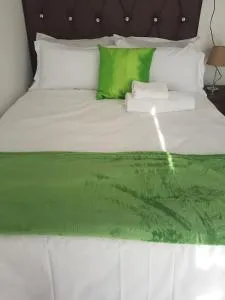 MZET GUEST HOUSE - Grootgewaagd