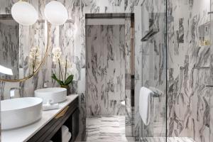 Hotels La Clef Champs-Elysees Paris by The Crest Collection : photos des chambres