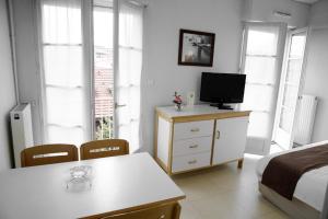 Appart'hotels Residences Guerlin : Appartement avec Balcon