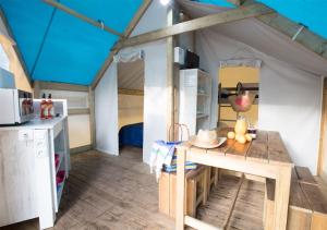 Campings Camping Village Le Vieux Port***** : photos des chambres