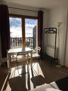 Appartements Montgenevre Neige et Golf coquet studio 4 pers maxi : photos des chambres