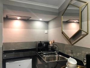 Golden Studio • AC · Central