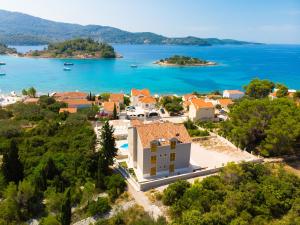 4 star chalet Villa ABBA Vela Luka (Vallegrande) Croazia