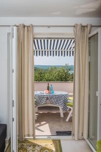 Apartments in Klimno - Insel Krk 13574