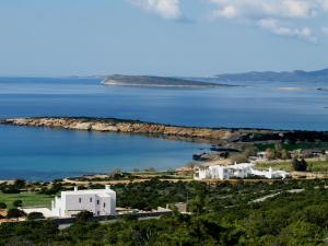 Narkissos Studios Paros Greece