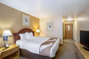 Double Room - Disability Access/Non-Smoking room in Quality Inn Storm Lake