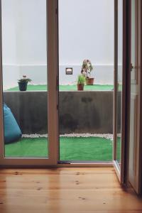 Senhora do Monte Apartment 2(esq) with Outdoor Space