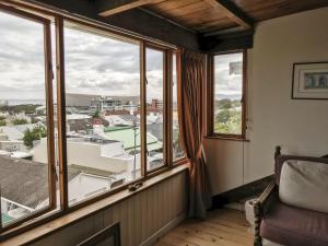 Braeside House Apartments