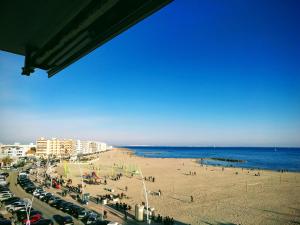 Appartements Le Saint Roch - belle vue mer en plein centre ville : photos des chambres