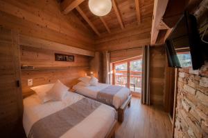 Hotels Hotel & Restaurant Les Escondus : photos des chambres
