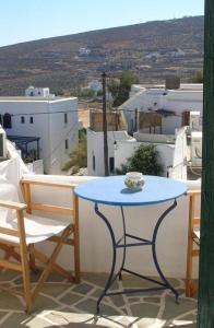 Irene Rooms Folegandros Greece