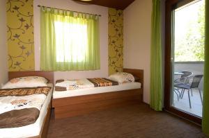 Twin Room with Balcony room in Hotel Corso