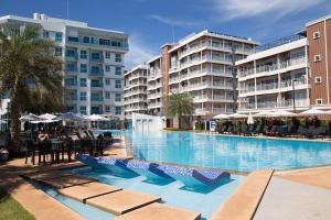 Grandblue Condominium 708