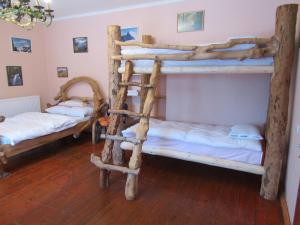 Family Room with Mountain View room in To Lem Ande