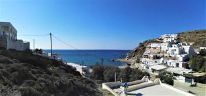 Perigiali Rooms & Apartments Folegandros