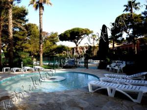 Magnifique Parc de la Presquîle avec Piscine et Plage face à Porquerolles !