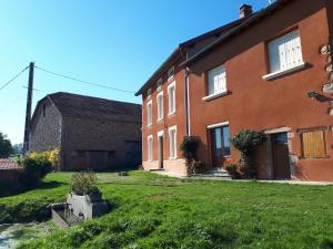 Maisons de vacances Grand Gite Maison d Alice Auvergne - 15 personnes : photos des chambres