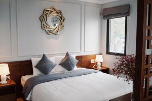 The Confetti Hotel Ha Long