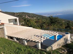 Studio Apartments Santa