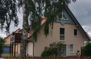 Two-Bedroom Apartment room in Inselzeit