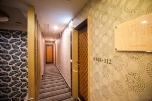 Love Hotel