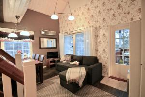 Levin Rölli - Apartment 4