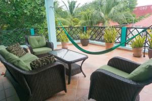 Sea Hawk Suites