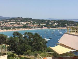 Precioso apartamento en S'Agaró con fantásticas vistas al mar - 4hvězdičkové hotely ve městě Sant Feliu de Guíxols