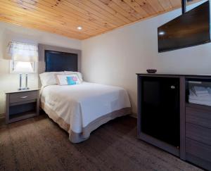 Alouette Beach Resort Economy Rooms