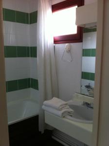 Hotels Hotel Atlantide : photos des chambres