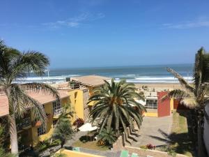 Las Palmeras de Huanchaco