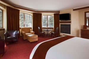 Premium Room with Mountain View room in Tivoli Lodge