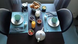 Hotels Hotel Labat : Chambre Lits Jumeaux avec Salle de Bains Privative
