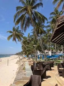 Kenya Bay Beach Hotel - Bamburi