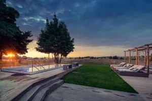 莫斯拜伦德酒店 - Löderup